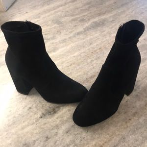Steve Madden block heel bootie